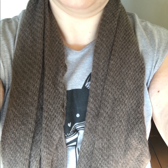 Cozy infinity scarf - Picture 6 of 8